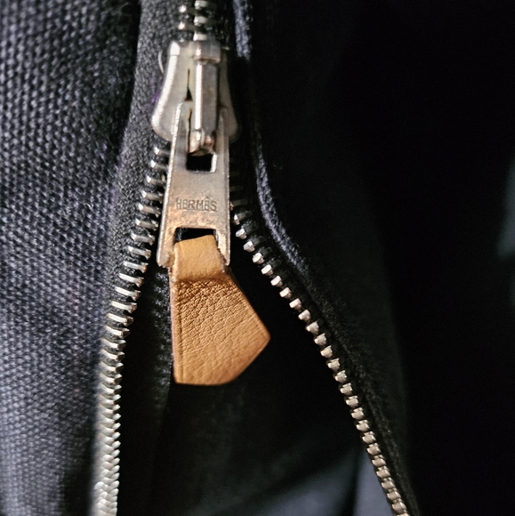 ❌SOLD❌ 🖤Hermes Canvas Tote Pm🖤 - Picture 9 of 13